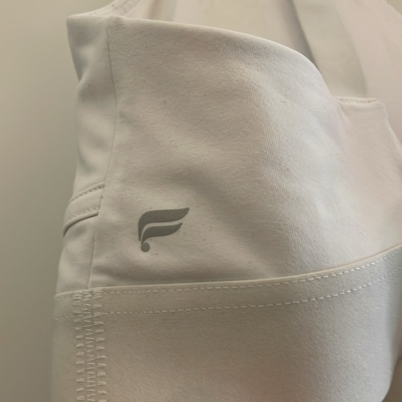 2 Fabletics sports bras - Picture 5 of 13